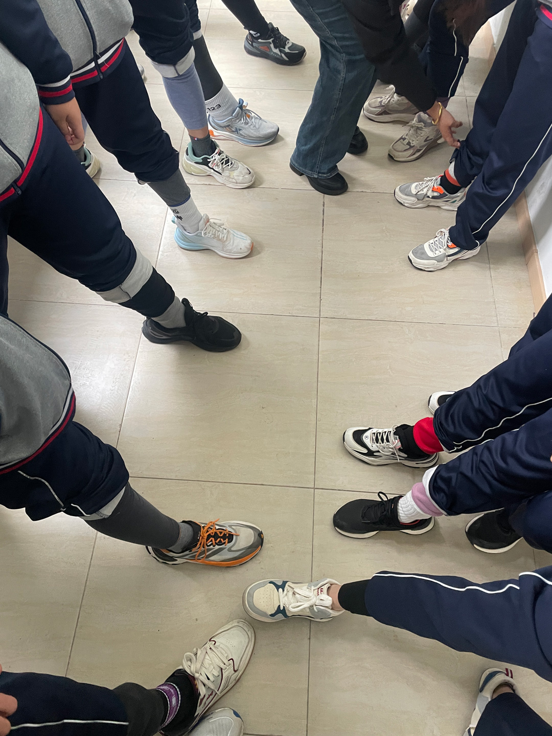 班主任喊你穿秋裤啦！——威海市明德职专保温大作战